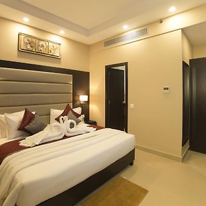 Executive Room Complimentary fruit platter on arrival on Food & soft beverages on Travel desk & Laundry